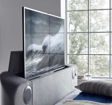 Picking The Right TV With In-built Speakers | Peace Within Radio